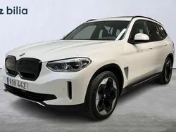 Vit Begagnad 2021 BMW iX3 Shadowline SUV | 349 800 kr