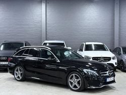 Svart (svart metallic) Begagnad 2018 Mercedes C220 AMG Kombi | 279 900 kr (Marknadspris)