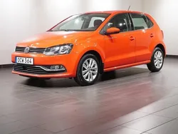 Röd Begagnad 2016 VW Polo Halvkombi | 84 900 kr (Marknadspris)