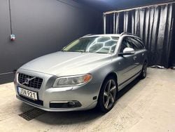 Silver Begagnad 2009 Volvo V70 Ocean Race Kombi | 49 900 kr (Marknadspris)