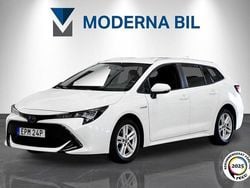 Vit Begagnad 2019 Toyota Corolla Hybrid Kombi | 209 900 kr (Marknadspris)