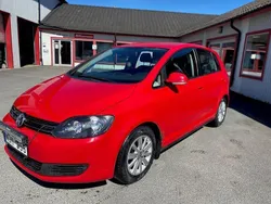 Röd Begagnad 2013 VW Golf VII Halvkombi | 59 900 kr (Superpris)