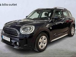 Svart Begagnad 2021 Mini Cooper Countryman Essential SUV | 239 000 kr (Bra pris)