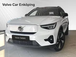Vit Begagnad 2023 Volvo XC40 Plus SUV | 439 900 kr