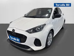 Vit Begagnad 2024 Mazda 2 Center-Line Halvkombi | 229 000 kr (Marknadspris)