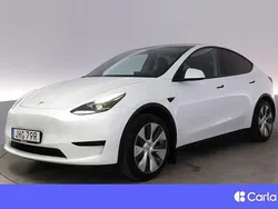 Vit Begagnad 2022 Tesla Model Y Standard Range SUV | 365 900 kr