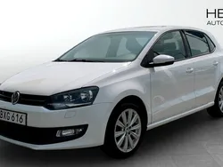 Vit (white) Begagnad 2014 VW Polo Halvkombi | 79 900 kr (Marknadspris)