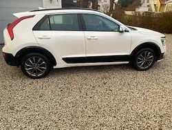 Vit Begagnad 2023 Kia e-Niro SUV | 299 900 kr (Marknadspris)