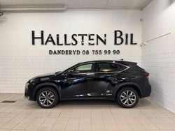 Svart Begagnad 2014 Lexus NX300h Sport Line SUV | 179 000 kr (Marknadspris)