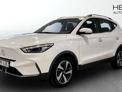 Vit (white) Begagnad 2022 MG ZS Comfort Sedan | 244 900 kr (Marknadspris)