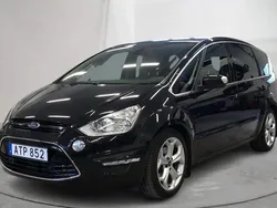 Svart Begagnad 2014 Ford S-MAX S Minibuss | 100 000 kr (Marknadspris)