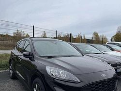 Svart Begagnad 2022 Ford Kuga Business Edition SUV | 319 900 kr (Lite dyr)