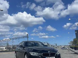 Svart Begagnad 2013 BMW 330 Comfort Edition Sedan | 188 500 kr