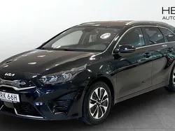 Svart (black) Begagnad 2022 Kia Ceed Sportswagon Advance Kombi | 249 900 kr (Marknadspris)