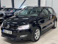 Svart Begagnad 2014 VW Polo Halvkombi | 119 700 kr (Marknadspris)