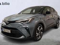 Grå Begagnad 2021 Toyota C-HR Edition SUV | 259 900 kr (Bra pris)