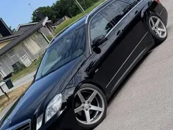 Svart Begagnad 2010 Mercedes E220 Avantgarde Kombi | 85 000 kr (Dyr)