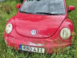 Röd Begagnad 2000 VW Beetle Highline Halvkombi | 7 000 kr (Superpris)