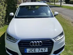 Vit Begagnad 2016 Audi A1 Sportback Sport Halvkombi | 110 000 kr (Marknadspris)