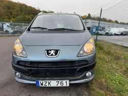 Grå Begagnad 2006 Peugeot 1007 Sport Halvkombi | 11 000 kr