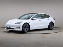 Vit (standard) Begagnad 2022 Tesla Model 3 Standard Range Sedan | 259 000 kr (Superpris)