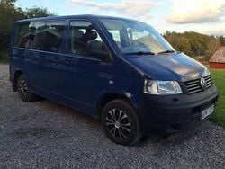 Blå Begagnad 2007 VW Shuttle Minibuss | 69 000 kr
