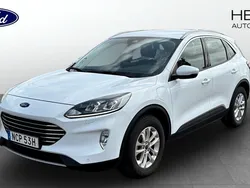 Vit (white) Begagnad 2022 Ford Kuga Titanium SUV | 244 900 kr (Bra pris)