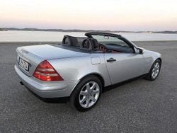 Begagnad 1998 Mercedes SLK230 Cab | 99 000 kr (Lite dyr)