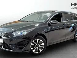 Svart (black) Begagnad 2021 Kia Ceed Sportswagon Advance Kombi | 229 900 kr (Bra pris)