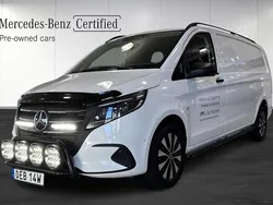 Svart Begagnad 2024 Mercedes Vito Minibuss | 539 900 kr (Marknadspris)