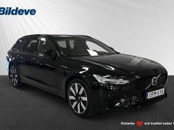 Svart Begagnad 2024 Volvo V90 Plus Kombi | 484 900 kr (Marknadspris)