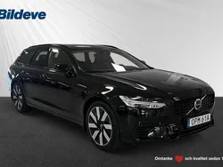 Svart Begagnad 2024 Volvo V90 Plus Kombi | 489 900 kr (Marknadspris)