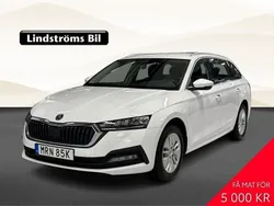 Vit Begagnad 2023 Skoda Octavia Kombi | 274 900 kr (Bra pris)
