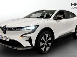 Vit Begagnad 2024 Renault Mégane Evolution Halvkombi | 299 800 kr (Marknadspris)