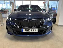 Blå/lila Ny 2024 BMW i5 Efficient Dynamics Sedan | 893 000 kr (Superpris)
