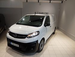 Vit (vit kaolin) Begagnad 2023 Opel Vivaro Business Van | 359 000 kr (Marknadspris)