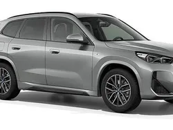 Grå Ny 2025 BMW X1 Comfort Edition SUV | 649 900 kr (Marknadspris)