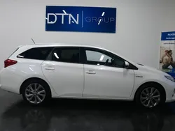 Toyota Auris Touring Sports