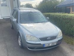 Grå Begagnad 2003 Ford Mondeo Kombi | 7 950 kr (Marknadspris)