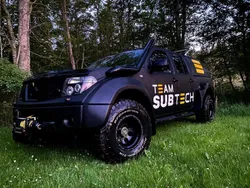 Svart Begagnad 2006 Nissan Navara Pickup | 149 000 kr (Dyr)