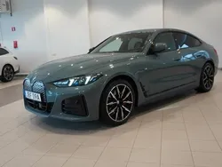 Grön Begagnad 2025 BMW i4 Comfort Edition Sedan | 699 900 kr