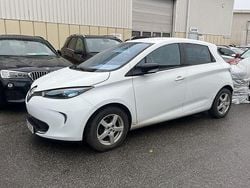 Vit Begagnad 2015 Renault Zoe Halvkombi | 69 900 kr (Bra pris)