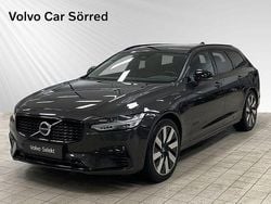 Grå Begagnad 2024 Volvo V90 Plus Kombi | 484 900 kr (Bra pris)