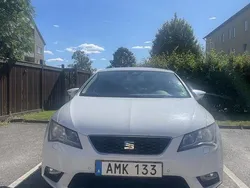 Vit Begagnad 2015 Seat Leon Style Halvkombi | 81 500 kr (Marknadspris)
