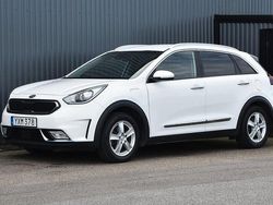 Vit Begagnad 2018 Kia Niro Advance SUV | 169 900 kr (Marknadspris)