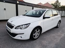 Vit Begagnad 2014 Peugeot 308 Halvkombi | 58 000 kr (Marknadspris)