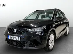 Svart Begagnad 2022 Seat Arona Style SUV | 179 900 kr (Marknadspris)