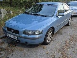 Begagnad 2004 Volvo S60 Business Edition Sedan | 19 900 kr (Bra pris)