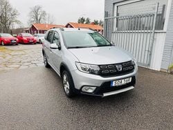 Silver Begagnad 2020 Dacia Logan Stepway Kombi | 89 900 kr