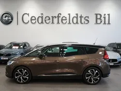 Mörkbrun (brun) Begagnad 2017 Renault Grand Scénic IV Bose Edition Minibuss | 169 900 kr (Marknadspris)